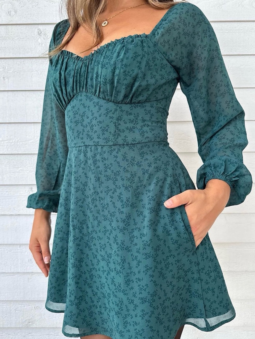 Hollister Deep Green/Teal Long-Sleeve Sweetheart Neck Dress